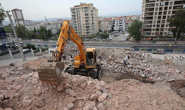Bayraklı'ya yeni bir park daha