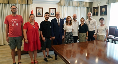 ‘Zafer Yürüyüşü’ne katılan Egeli Ekibi ağırladı