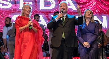 20 Yıl Sonra Menemen'de Kavuştular 