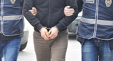 HDP İzmir İl eş başkanları ve ilçe başkanı gözaltında