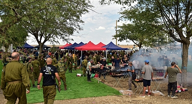 İsrail askerlerinin toplanma merkezi görüntülendi