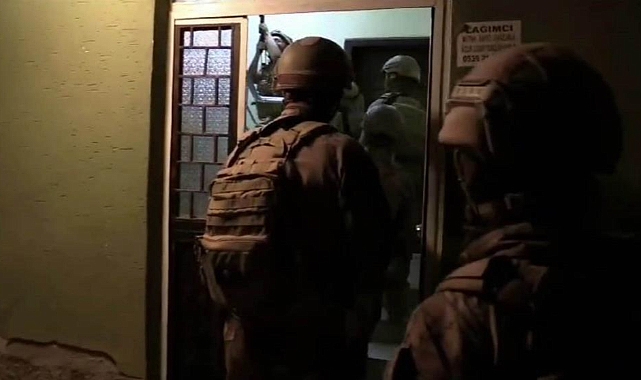 Uzlaştırmacı avukat taklidiyle dolandırıcılık yapan 22 şüpheli yakalandı