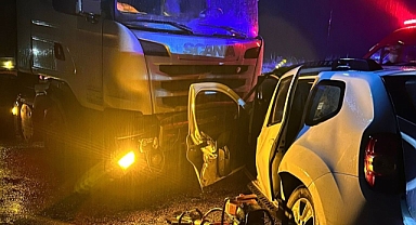 Balıkesir'de feci kaza