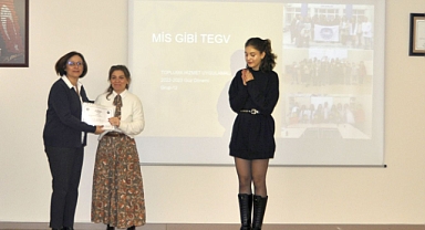 EÜ Eczacılık Fakültesinde Sosyal Sorumluluk Projeleri ödüllendirildi