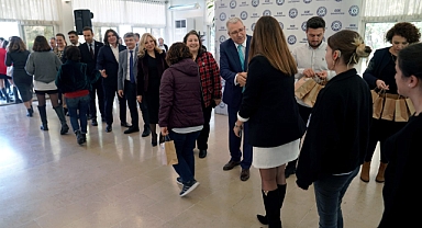 Rektör Prof. Dr. Budak, Ege Üniversitesi ailesinin yeni yılını kutladı