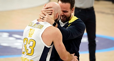 Türk derbisinde gülen taraf Fenerbahçe Beko