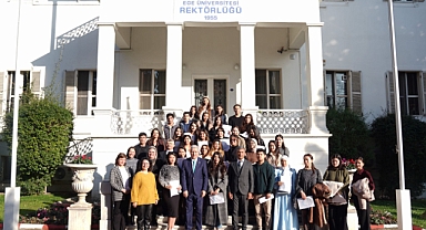 EÜ’de eğitim alan Orhun Değişim Programı öğrencileri ülkelerine törenle uğurlandı