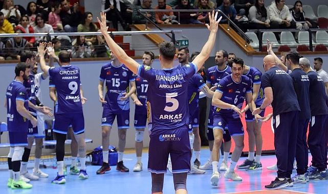 Arkas Spor, final bileti için sahaya çıkıyor
