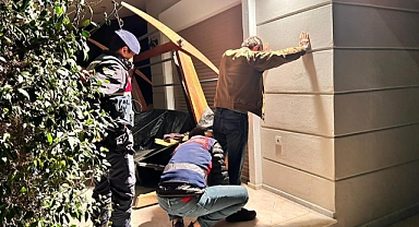 İzmir merkezli 9 ilde terör operasyonu: 21 gözaltı