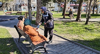 İzmir polisi KADES'i tanıttı, dolandırıcılara karşı uyardı