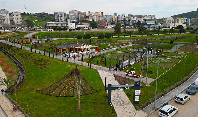 Aliağa’da Rengârenk Bir Bahçe: Green Park