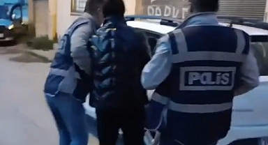 Aranan şüphelilere yönelik İzmir'de 138 adrese baskın, 266 gözaltı