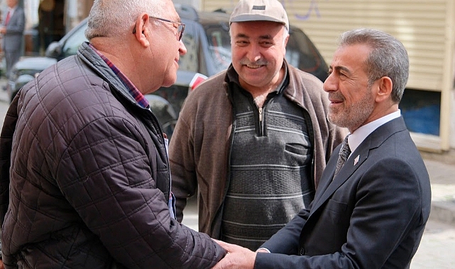 Bornova Belediye Başkan Adayı Cevdet Çayır; ‘’Her mahallemize eşit hizmet ve adalet anlayışıyla yaklaşacağız.’’