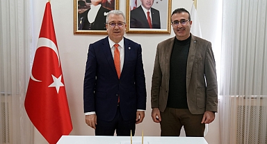  Egeli akademisyen Prof. Dr. Yıldırım ve ekibinin yeni bitki türü keşfi: Çermik lâlesi