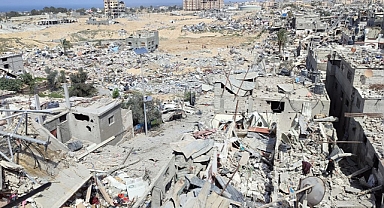 İsrail ordusunun Han Yunus’ta neden olduğu yıkım görüntülendi