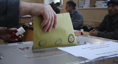 İzmir’de 3 milyon 459 bin seçmen oy kullanacak