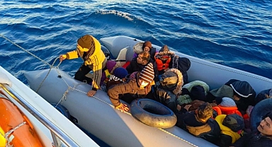 Ölüme sürüklenen göçmenleri, Sahil Güvenlik kurtardı