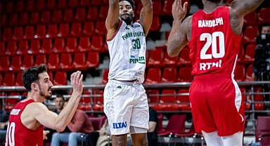 P. Karşıyakalı Kelan Martin haftanın 5'ine seçildi