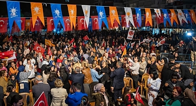 Selçuk’un kalbinde tarihi miting