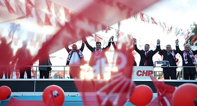 İzmir'in 24 ilçesine yeni başkan