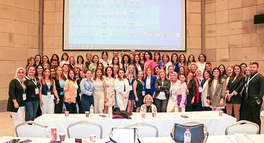 Behçet Uz’da hemşirelik sempozyumu