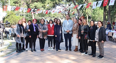 Bornova Belediyesi’nden anneler için “Hediyelik Eşya Günleri”