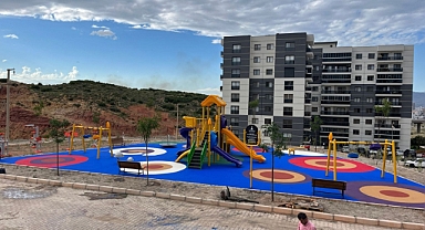 İzmir’in parkları yeniden doğuyor