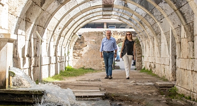 Konak’ın tanıtımı için Agora’da tarihi buluşma